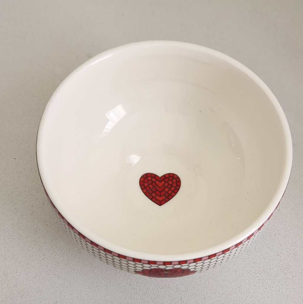 Anthropologie The Bistro Tile Stoneware Nut Bowl Valentine's Edition Amour - Picture 7 of 10